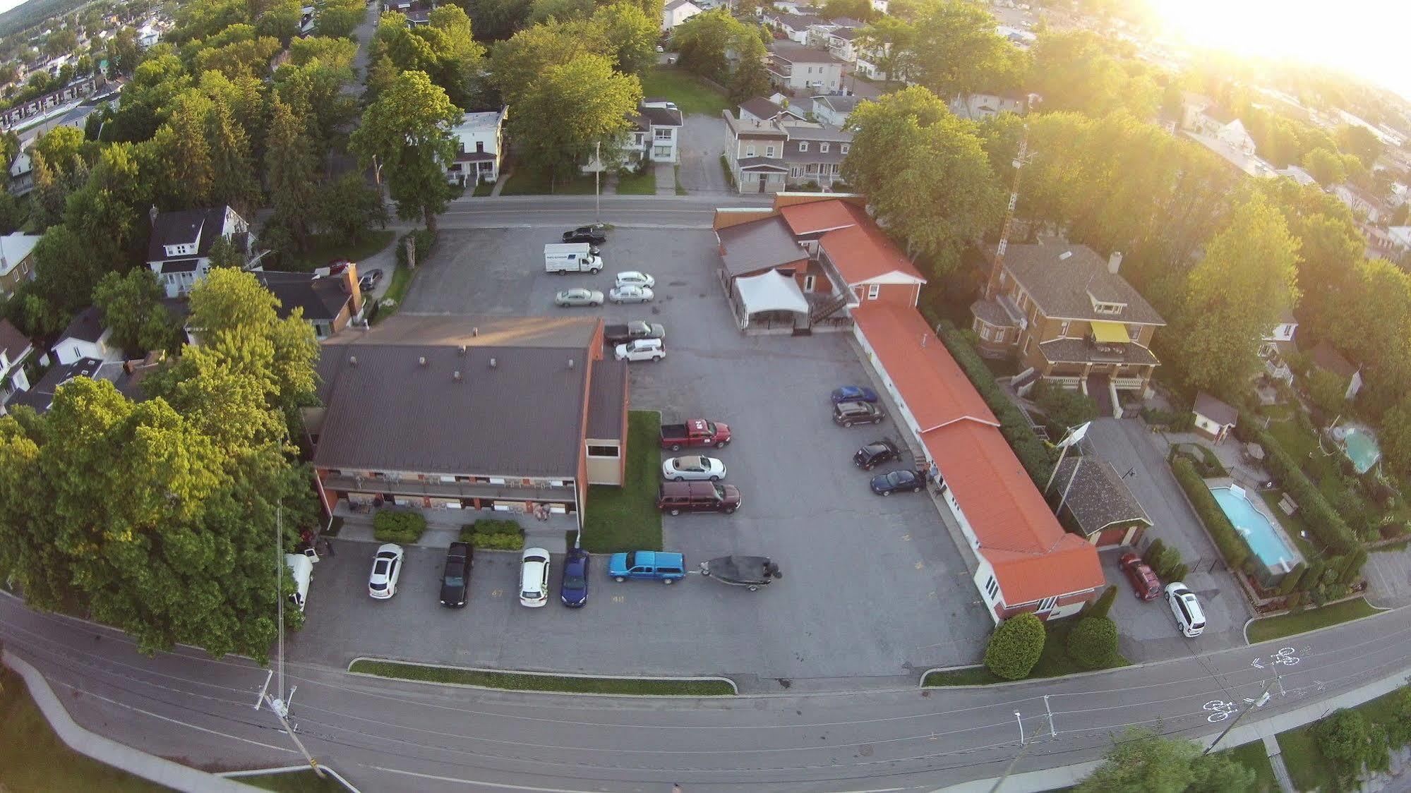 Motel Castille Roberval Dış mekan fotoğraf
